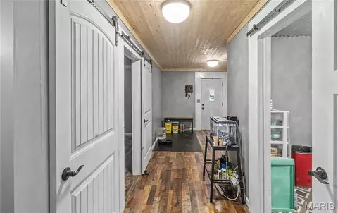 Entry Way - 15801 Hargrove Rd, Saint Robert, MO 65584 photo 3 of 5