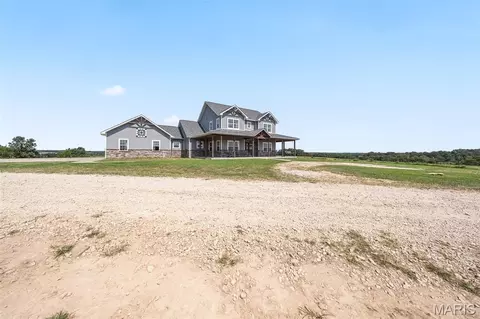 Exterior - 11703 State Route F, Rolla, MO 65401 photo 4 of 15