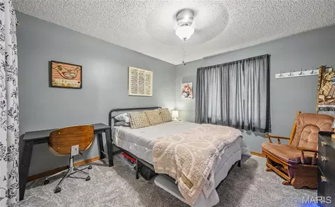 Bedroom - 13915 Maple Ln, Plato, MO 65552 photo 5 of 5
