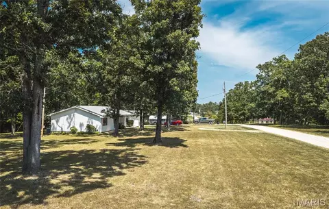 Exterior - 13915 Maple Ln, Plato, MO 65552 photo 8 of 12