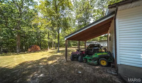 Exterior - 13915 Maple Ln, Plato, MO 65552 photo 7 of 12