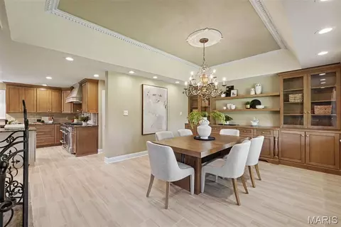 Dining - 4945 Fox Bridge Rd, Wildwood, MO 63069 photo 2 of 3