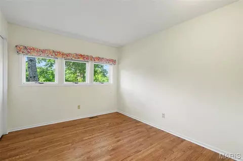 Bedroom - 4945 Fox Bridge Rd, Wildwood, MO 63069 photo 3 of 6