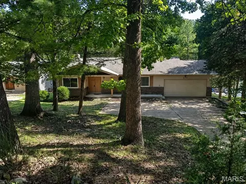 403 Marina Dr, Marthasville, MO 63357
