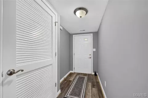 Entry Way - 313 Bramblett Hls, O'fallon, MO 63366 photo 1 of 3