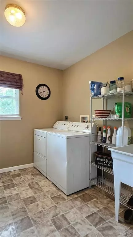 Other - 19 E 11th St, Washington, MO 63090 photo 5 of 9
