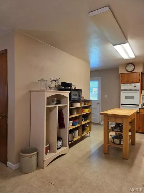 Kitchen - 19 E 11th St, Washington, MO 63090 photo 2 of 4