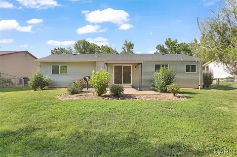 Exterior - 2646 Vortex Dr, Saint Louis, MO 63129 photo 4 of 4