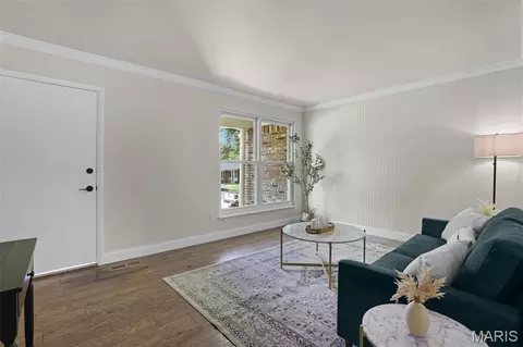 Living - 2646 Vortex Dr, Saint Louis, MO 63129 photo 1 of 5