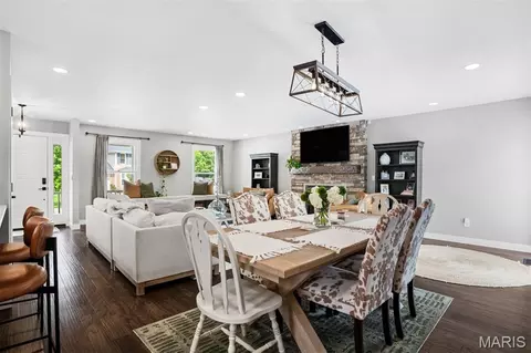 Dining - 705 Stone Canyon Dr, Ballwin, MO 63021 photo 1 of 3