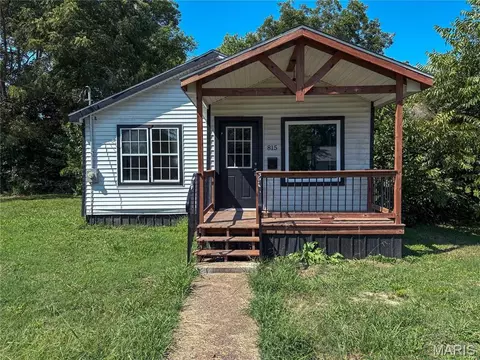 815 Grand Ave, Poplar Bluff, MO 63901