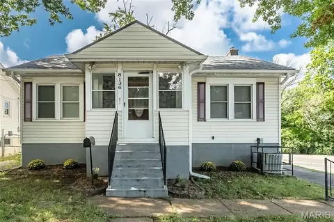 8136 Ellerton Ave, Saint Louis, MO 63114