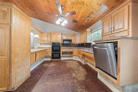 Kitchen - 10300 County Road 5260, Rolla, MO 65401 photo 1 of 3