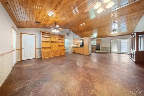 Living - 10300 County Road 5260, Rolla, MO 65401 photo 1 of 3
