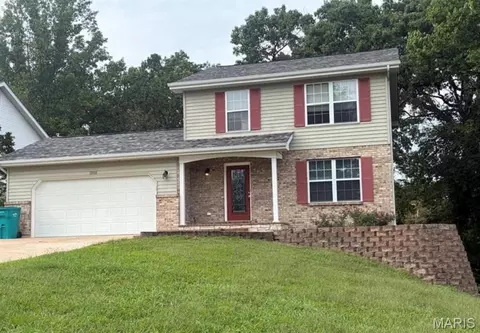Exterior - 1002 Sara Jane Ln, Saint Clair, MO 63077 photo 2 of 6