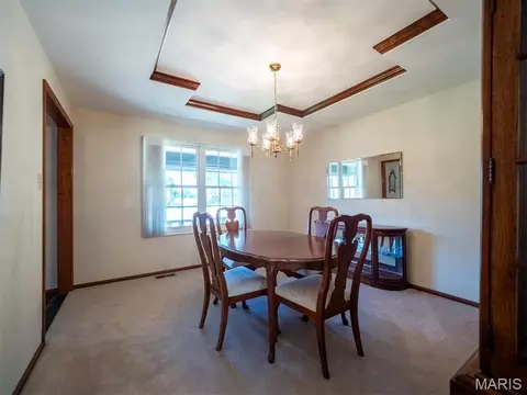 Dining - 11 Dax Ct, Bridgeton, MO 63044 photo 2 of 3