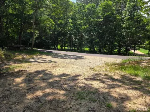 798 Wengler Rd, Pacific, MO 63069 photo 3
