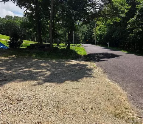 798 Wengler Rd, Pacific, MO 63069 photo 2