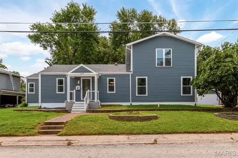 10558 Litz Ave, Saint Ann, MO 63074