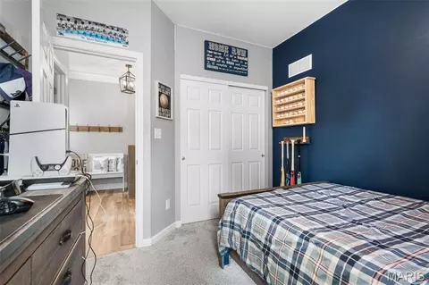 Bedroom - 5020 Eagle Wing Ct, Eureka, MO 63025 photo 4 of 7