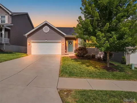 Exterior - 5020 Eagle Wing Ct, Eureka, MO 63025 photo 2 of 9