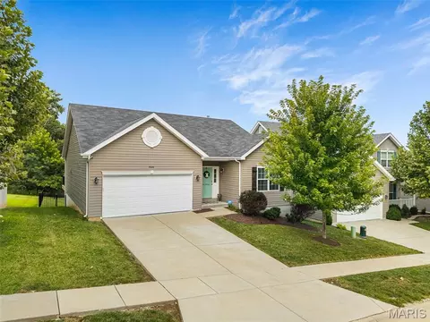 Exterior - 5020 Eagle Wing Ct, Eureka, MO 63025 photo 8 of 9