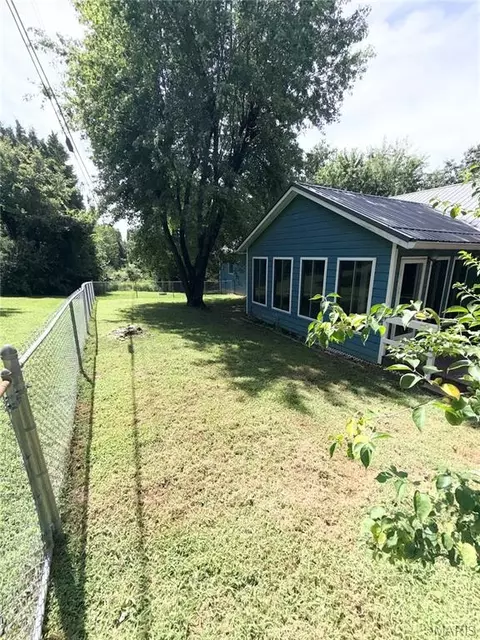 Exterior - 10950 Harris Ct, Rolla, MO 65401 photo 16 of 18