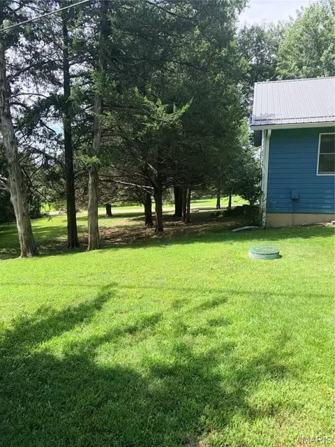 Exterior - 10950 Harris Ct, Rolla, MO 65401 photo 13 of 18