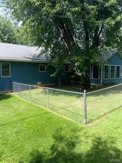 Exterior - 10950 Harris Ct, Rolla, MO 65401 photo 12 of 18