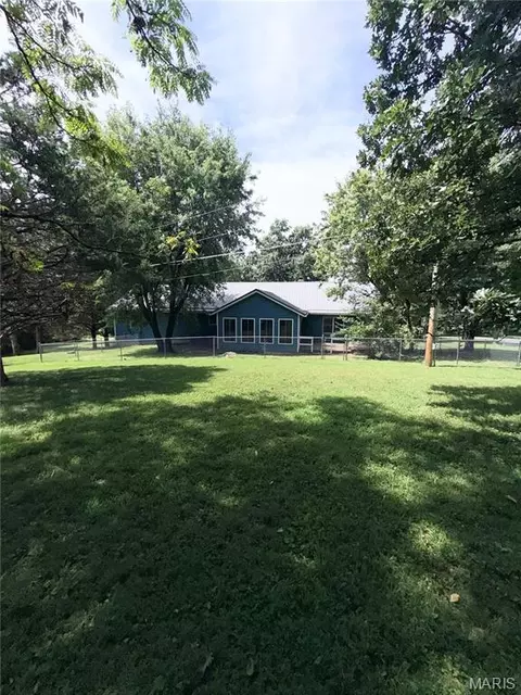 Exterior - 10950 Harris Ct, Rolla, MO 65401 photo 10 of 18