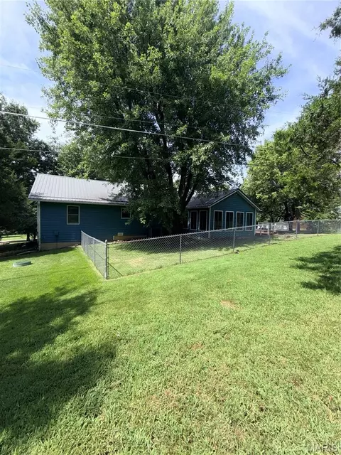 Exterior - 10950 Harris Ct, Rolla, MO 65401 photo 11 of 18