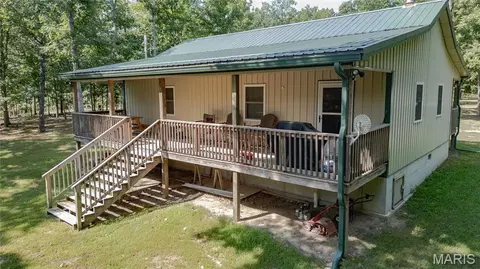 Exterior - 9630 Crane Dr, Bucyrus, MO 65444 photo 4 of 9