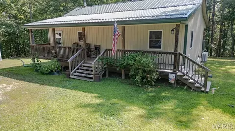 Exterior - 9630 Crane Dr, Bucyrus, MO 65444 photo 3 of 9
