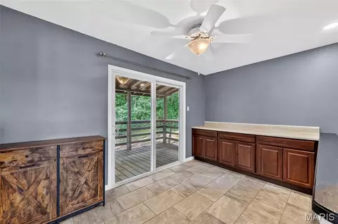 Entry Way - 204 Appletree Ct, Arnold, MO 63010 photo 2 of 3