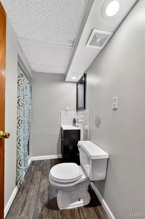 Bath - 204 Appletree Ct, Arnold, MO 63010 photo 4 of 4