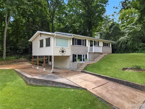 Exterior - 204 Appletree Ct, Arnold, MO 63010 photo 8 of 9