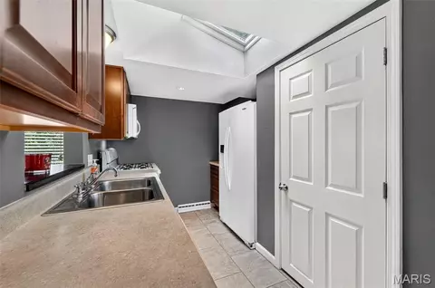 Kitchen - 204 Appletree Ct, Arnold, MO 63010 photo 3 of 3
