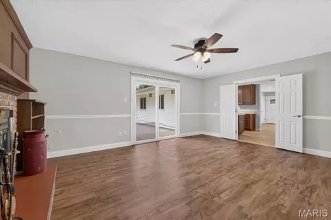 Living - 309 Spring Meadows Dr, Manchester, MO 63011 photo 6 of 6