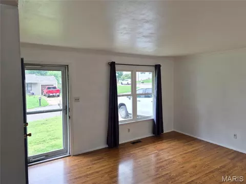 2358 Summit Dr, Arnold, MO 63010 photo 6