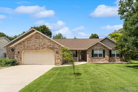710 N Kristie Lynn St, Freeburg, IL 62243
