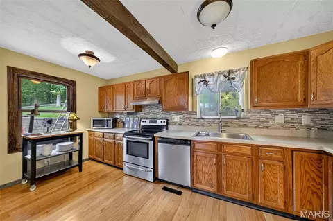 Kitchen - 120 Cedar Ln, Hermann, MO 65041 photo 2 of 3