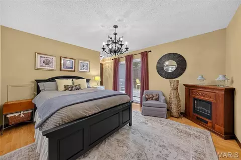 Bedroom - 120 Cedar Ln, Hermann, MO 65041 photo 1 of 9
