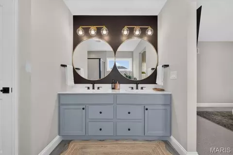 Bath - 401 Burnley Dr, O'fallon, MO 63368 photo 3 of 7