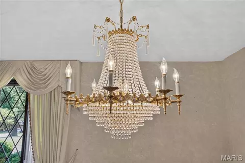 Dining - 948 Donna Dr, Jackson, MO 63755 photo 2 of 3