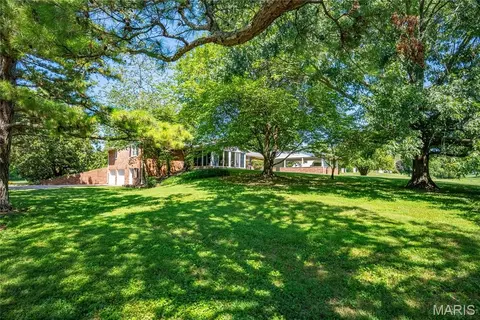 Exterior - 948 Donna Dr, Jackson, MO 63755 photo 15 of 23