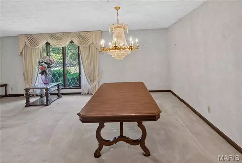 Dining - 948 Donna Dr, Jackson, MO 63755 photo 1 of 3