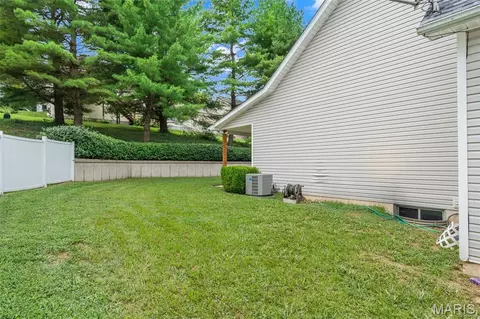 Exterior - 426 Windy Hills Dr, Washington, MO 63090 photo 1 of 3