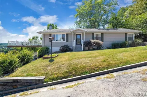 Exterior - 518 W 7th St, Hermann, MO 65041 photo 3 of 10