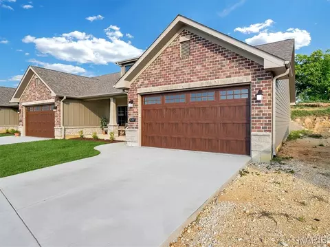 Exterior - 131 Stone Ledge Dr, Saint Clair, MO 63077 photo 2 of 8