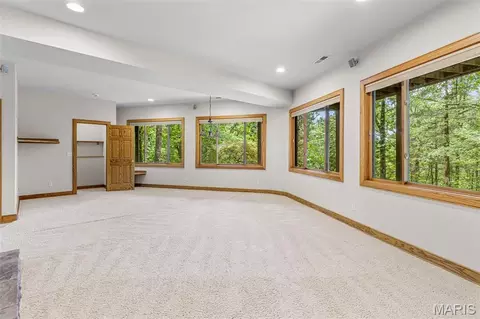 Living - 744 Mound Rd, Festus, MO 63028 photo 8 of 8